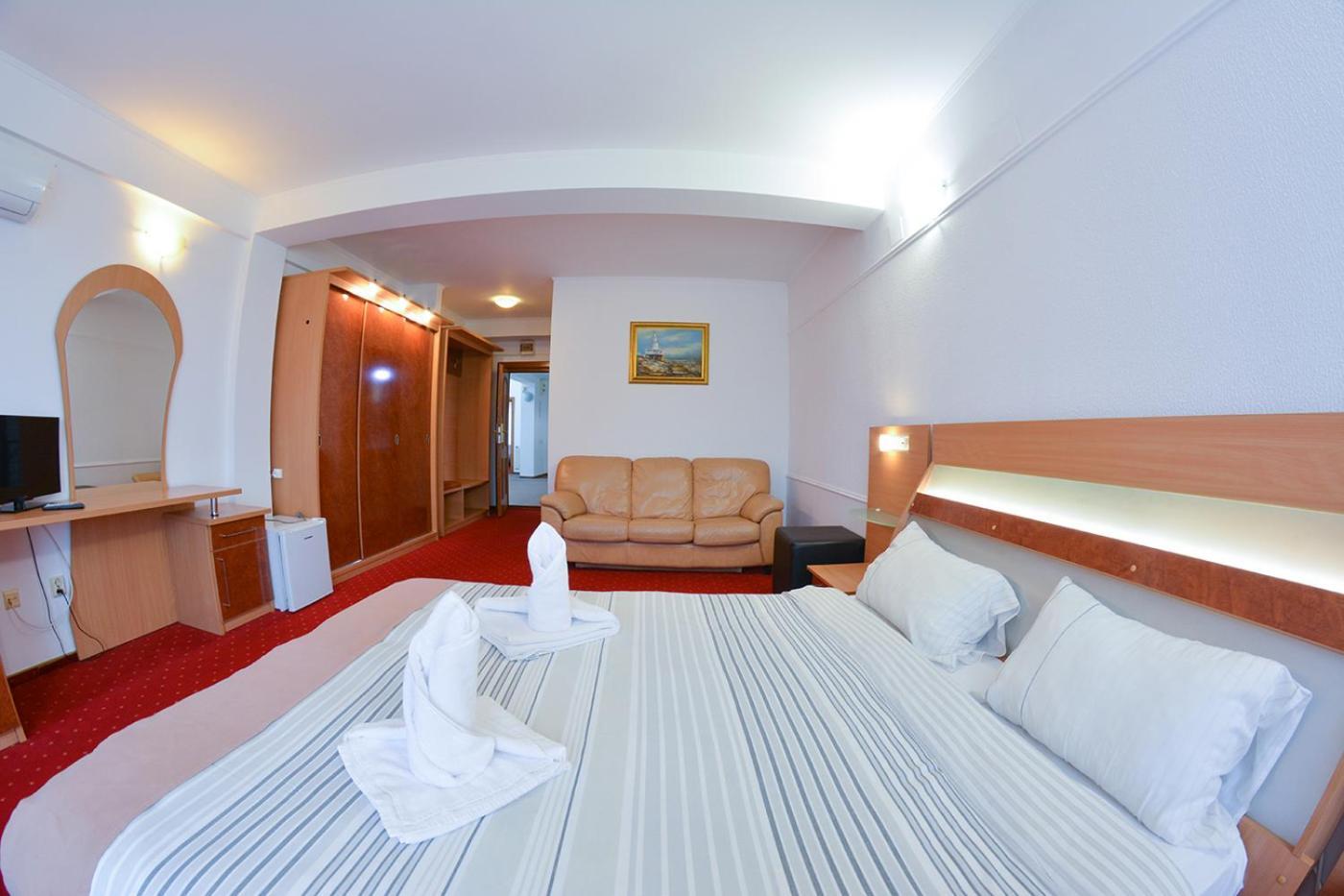 Hotel Pensiune Valentina Râmnicu Vâlcea Esterno foto