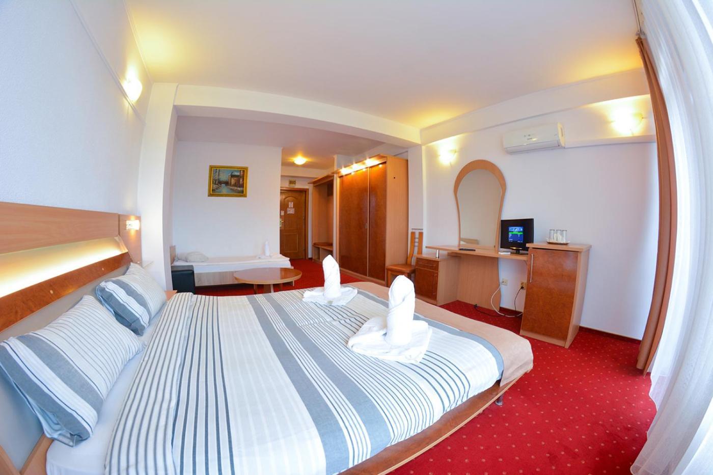 Hotel Pensiune Valentina Râmnicu Vâlcea Esterno foto