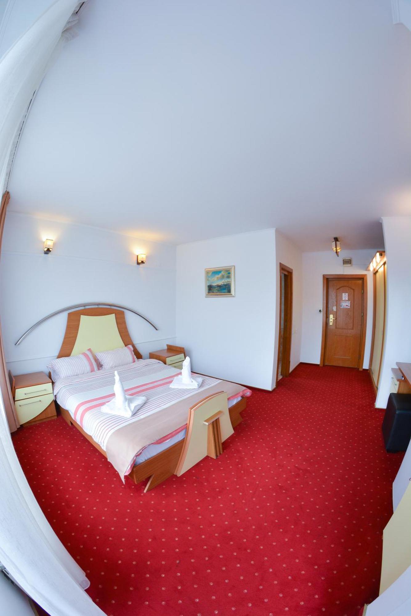 Hotel Pensiune Valentina Râmnicu Vâlcea Esterno foto