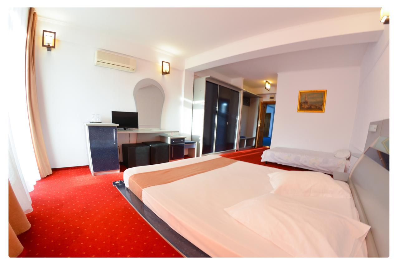 Hotel Pensiune Valentina Râmnicu Vâlcea Esterno foto