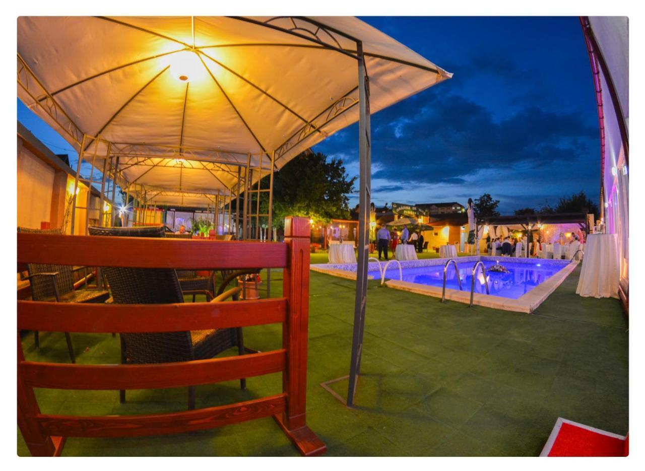 Hotel Pensiune Valentina Râmnicu Vâlcea Esterno foto